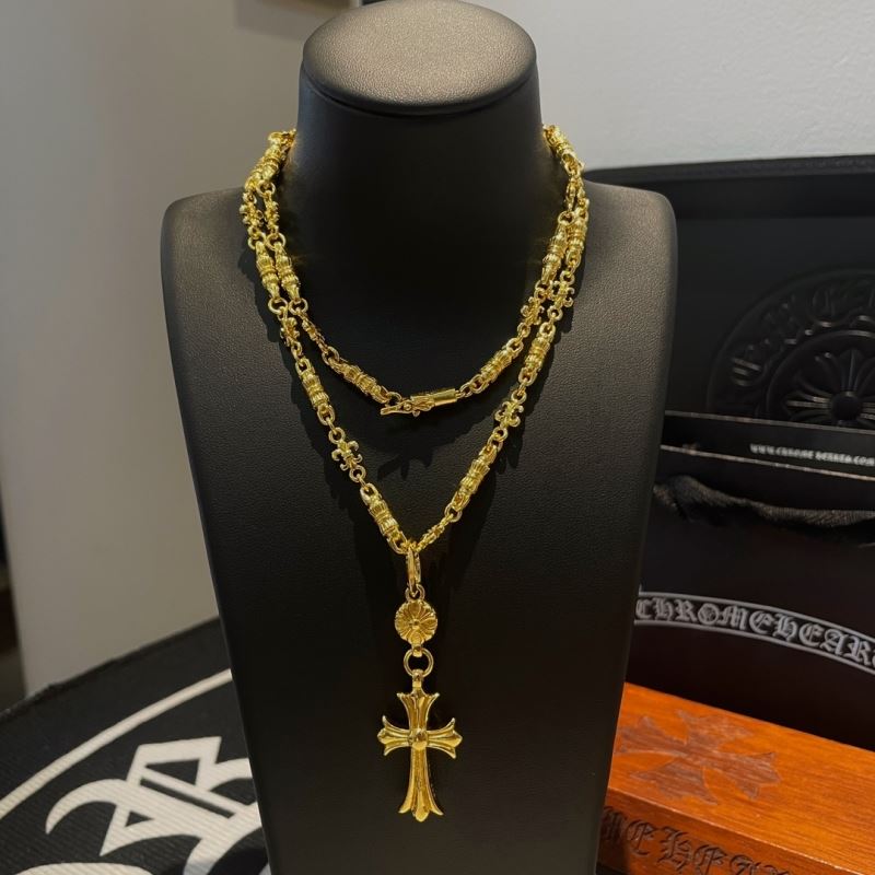 Ch*0me He**ts necklaces